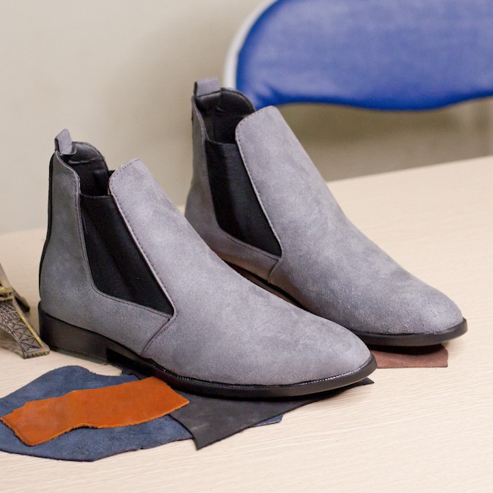 [ XẢ KHO ] Giày Chelsea Boot Nam Cao Cổ Da Buck Cổ Chun Màu Xám Phong Cách Hàn Quốc - CB548-XAM | BigBuy360 - bigbuy360.vn
