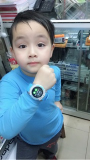 Đồng hồ thông minh đinh vị trẻ em