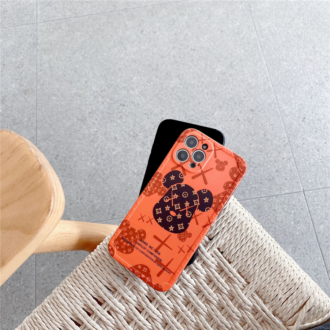 Ốp điện thoại nhựa mềm hoạt hình logo Bearbrick cặp đôi dễ thương iPhone12 mini 11 PRO MAX 7/8plus SE2020 X/XS XR XSMAX | BigBuy360 - bigbuy360.vn