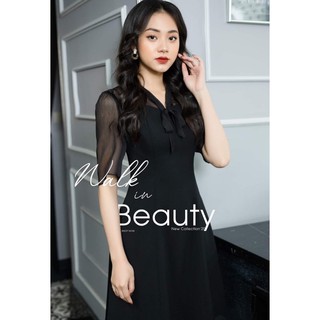 Váy đen cổ nơ von xước