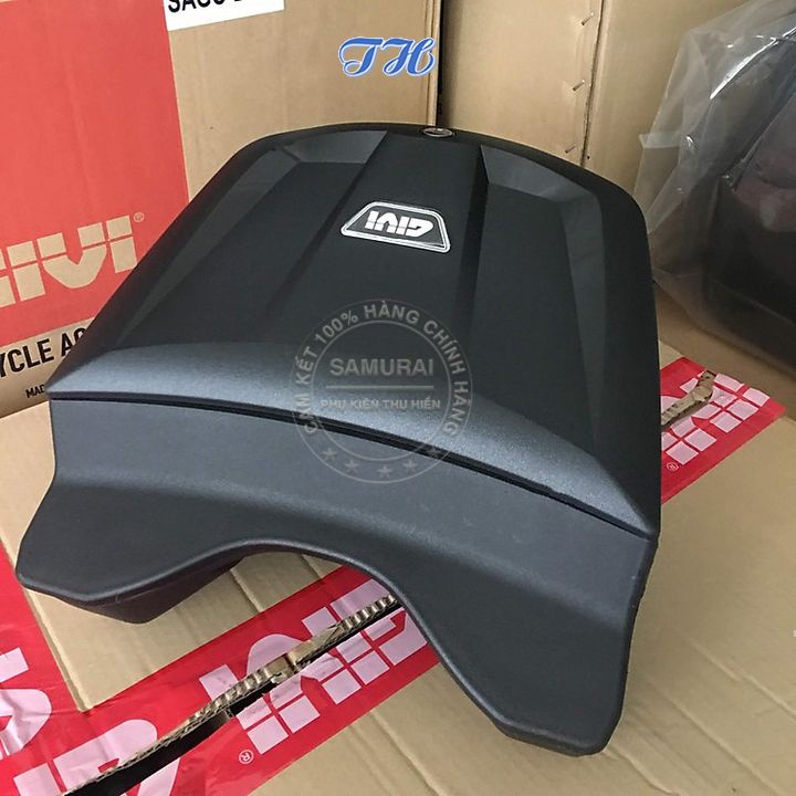 Combo thùng giữa winner, winner x , exciter 150, exciter 155, wave, dream,.  givi G12N 12lít kèm pát hàng chính hãng
