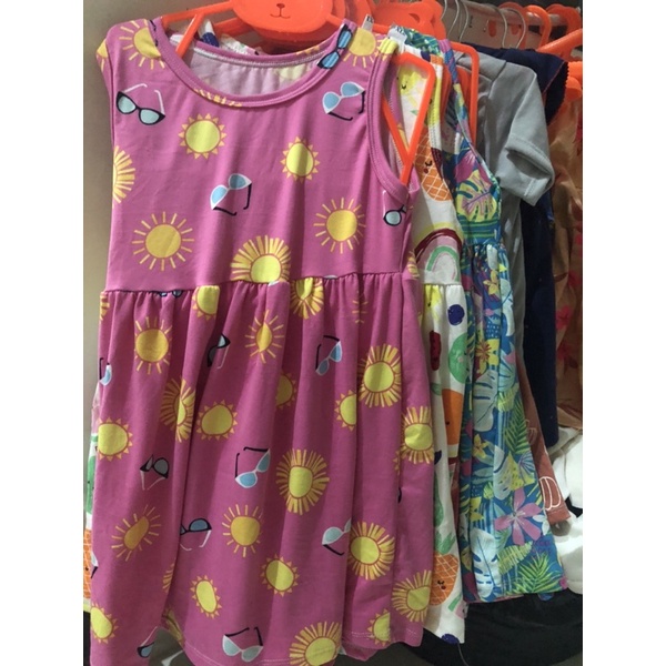 Váy ba lỗ bé gái