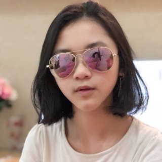 Kính hm