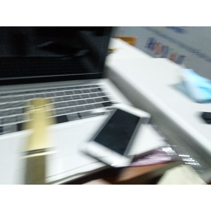 laptop lai sách tay | BigBuy360 - bigbuy360.vn