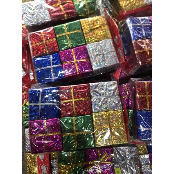 Set 6 hộp quà Giáng Sinh 6x6cm