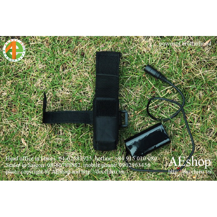 Pin sạc cho đèn pha xe đạp T6 pin sạc đèn treo đầu pin sạc đèn mỏ 18650 x 4 7.4 - 8.4 v