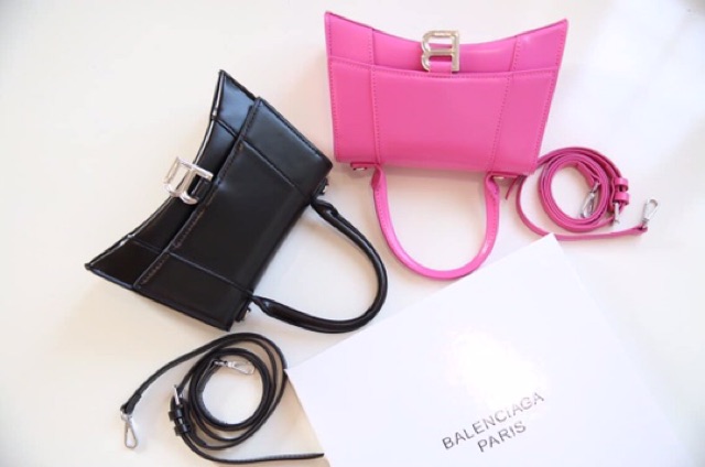 Túi xách nữ size 20cm chữ B đáy cong fullbox