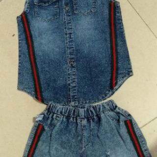 Sỉ com bo chị  trần