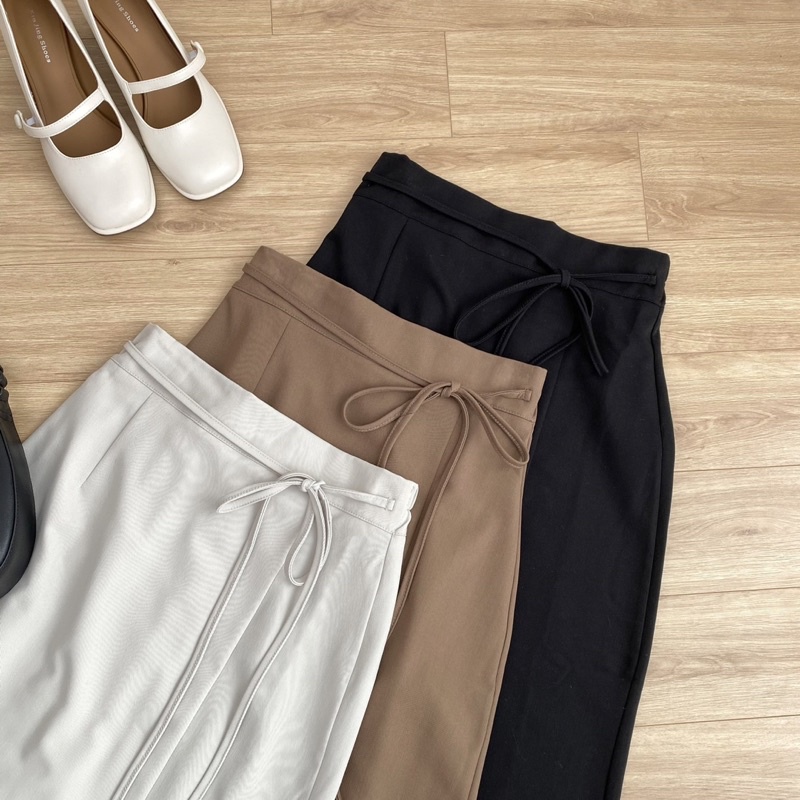 Chân váy chữ A xẻ lệch kèm dây buộc 9991_CV0092