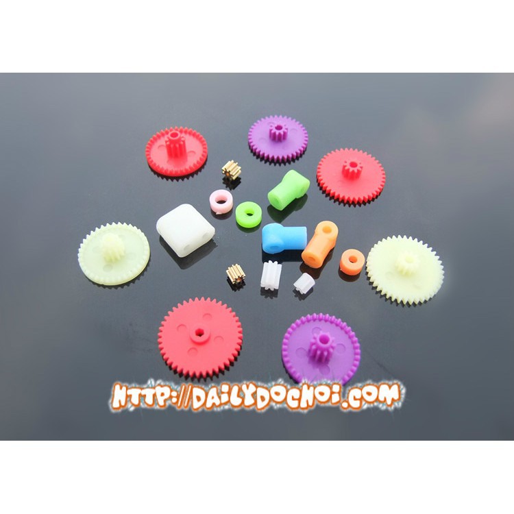 Xuongpinoto Bộ bánh răng 18 loại bánh răng nhựa và đồng dùng để chế tạo ô tô mô hình NEW
