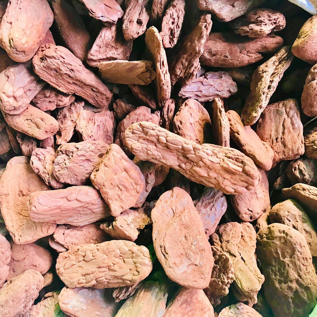 Vỏ thông các size lớn dành cho kiểng lá, gói 1kg  Chuyên Đỗ Shop