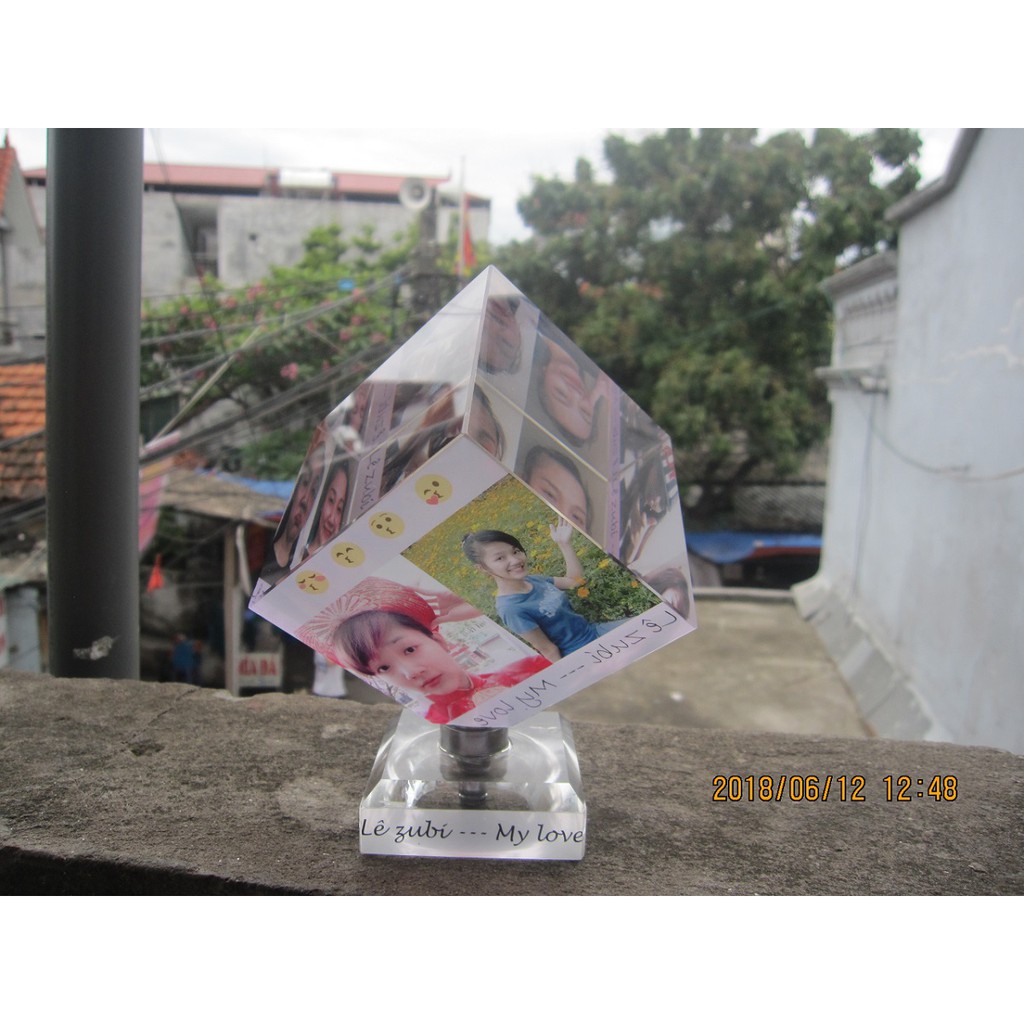 Pha lê lập phương in ảnh theo yêu cầu 6x6