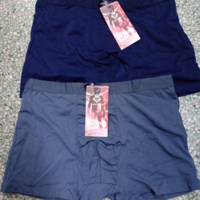 Combo 2 chiếc xịp đùi thông hơi siêu mát cho các anh nhé