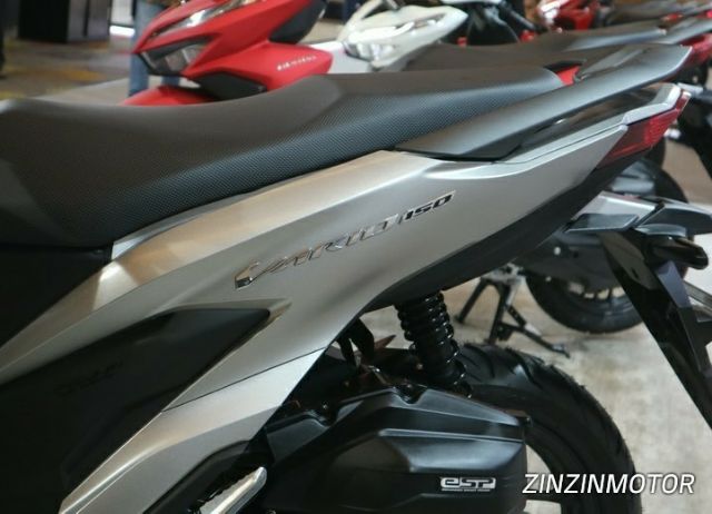 TEM CHỮ NỔI VARIO 150 2018 CHÍNH HÃNG HONDA INDO