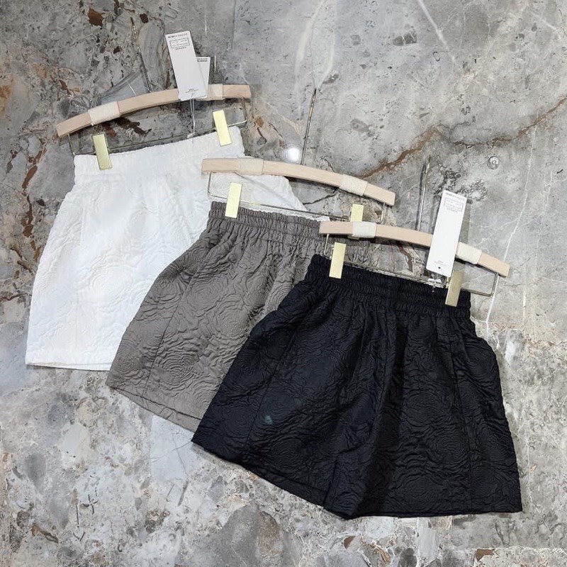 Quần short đũi thời trang nữ vải đũi hoa hồng cao cấp 3 màu cực xinh, sang chảnh đi biển, đi chơi | BigBuy360 - bigbuy360.vn