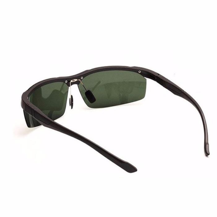 Kính Phân Cực Polarised Sang Trọng Dành Cho Nam Giới ST2S408