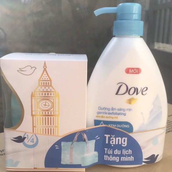 Sữa tắm Dove 530g tặng chai sữa rửa tay có 3 màu trong phân loại | BigBuy360 - bigbuy360.vn