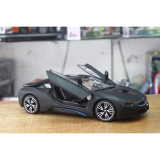Ô tô điều khiển phiên bản BMW i8 tỉ lệ 1/14 mở đóng cửa tự động