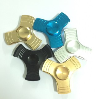 Đồ Chơi Con Quay Giúp Xả Stress Fidget Spinner 3 Cánh Kim Loại