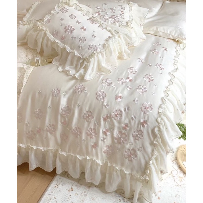 Chăn ga gối Tencel viền ren Dior