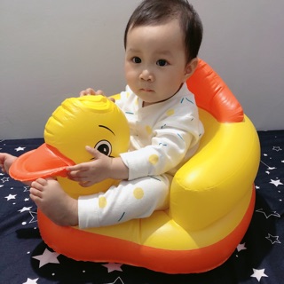 Phao vịt tập ngồi cho bé