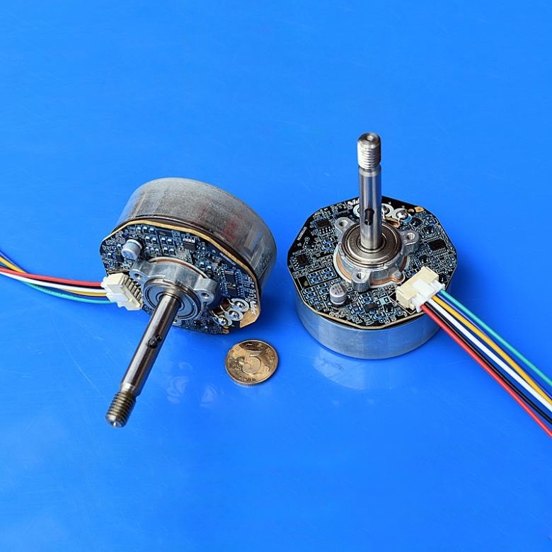 Động cơ quạt biến tần không chổi than Nhật Bản (Nidec) DC 12V-18V