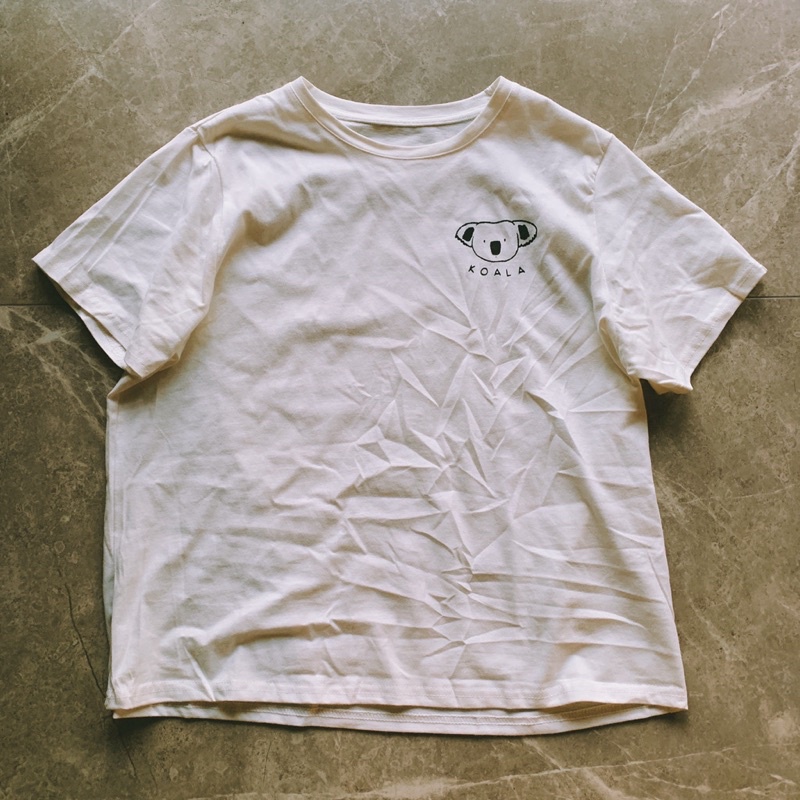 Áo phông cotton hình in vintage