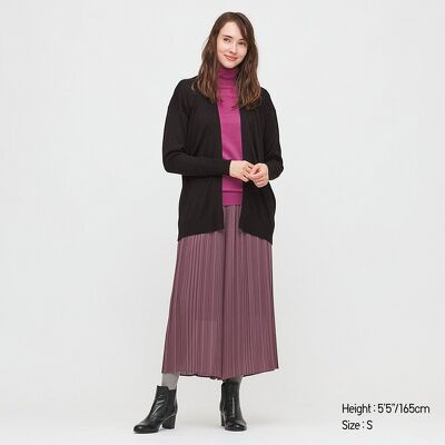 Áo khoác len  U.N.Q.L