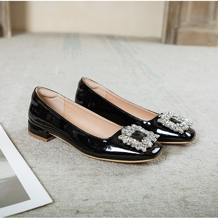 Giày Cao Gót Mũi Vuông Chất Liệu Da Bóng Phong Cách Retro Cho Nữ Size 32 33 34