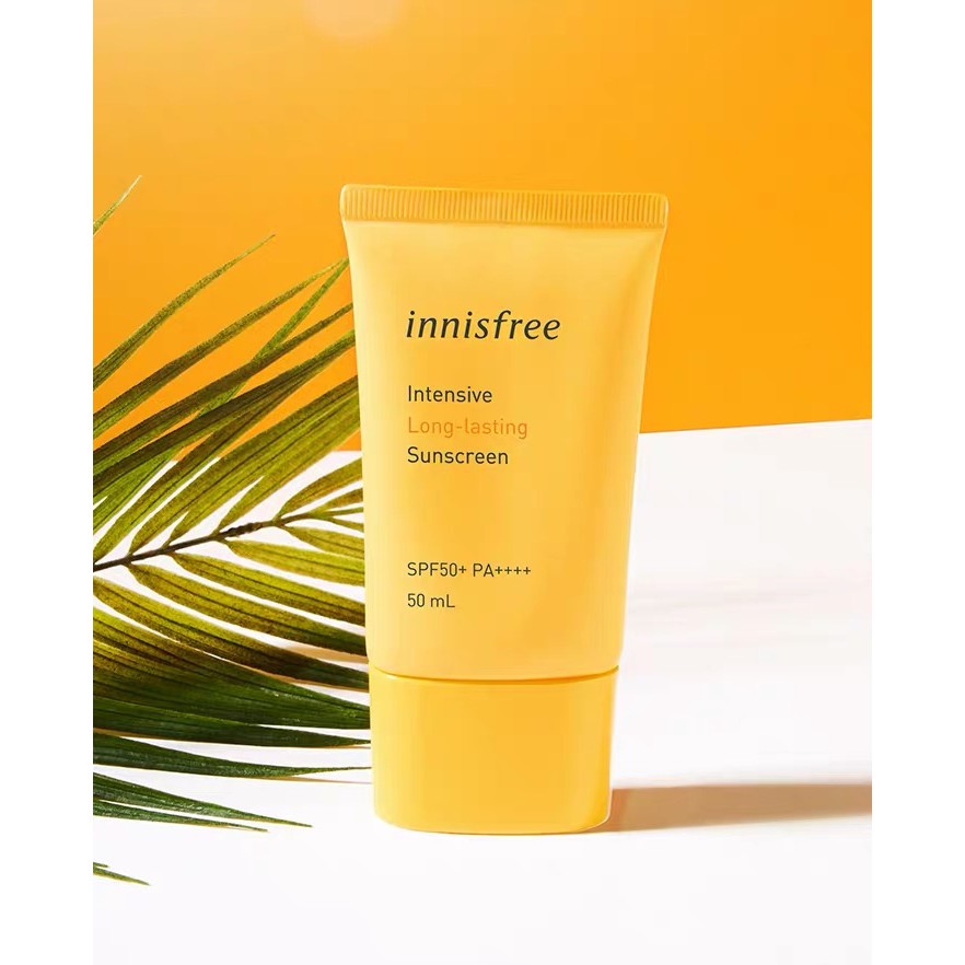 Kem Chống Nắng Nâng Tông Kiềm Dầu Innisfree Intensive Triple Care Sunscreen SPF50+ Pa++++ 50ml Hàn Quốc