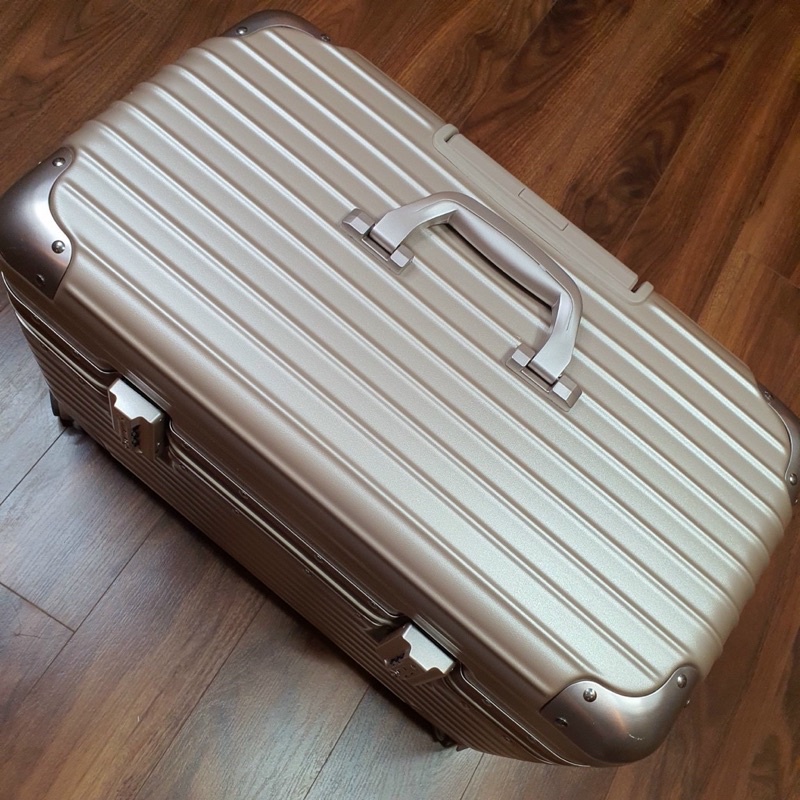 Máy triệt lông vali laser diode 808nm công nghệ mới nhất hiện nay