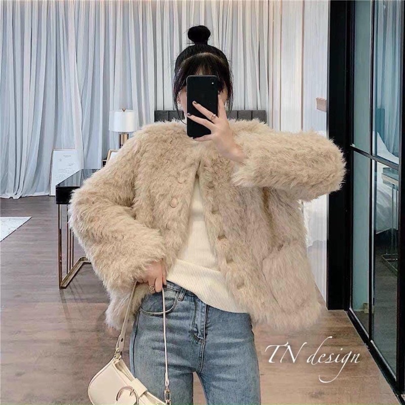 Áo khoác lông siêu sang chảnh