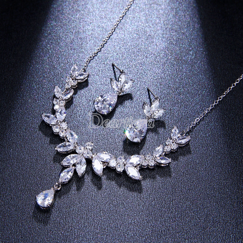 Set Vòng cổ Và Đôi Khuyên Tai Đính Đá Thời Trang Dành Cho Nữ