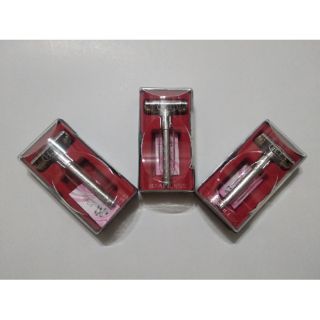 1 Bộ cây cạo râu 2 nắp bật trục xoay cổ điển, truyền thống