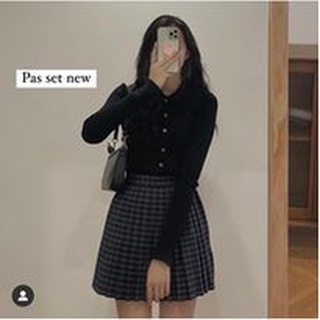 Thanh lý set áo + váy brand Audrey, váy caro xanh navy , áo len đen