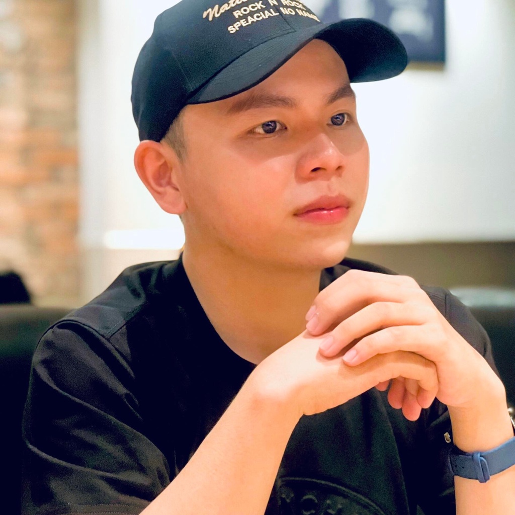 Mũ lưỡi trai, nón National Basic đen logo vàng cao cấp, hàng thiết kế xuất khẩu, dành cho mọi lứa tuổi cả nam và nữ.