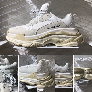 Giày balencigaga triple s