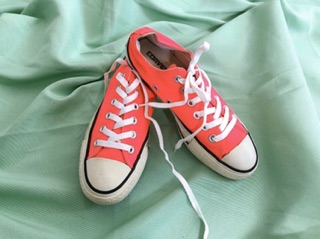 Giày Converse 2hand chính hãng size 37.5