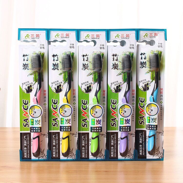 Hộp 30 Cái Bàn Chải Than Tre Bossi Hàn Quốc