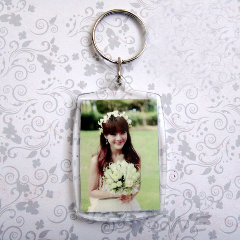 Móc Chìa Khóa Bằng Nhựa Acrylic 40x27 mm Dùng Gắn Ảnh / Hộ Chiếu