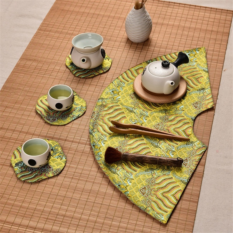 Thảm Lót Bàn Ăn Vải Lanh Thêu Hoa Phong Cách Trung Hoa