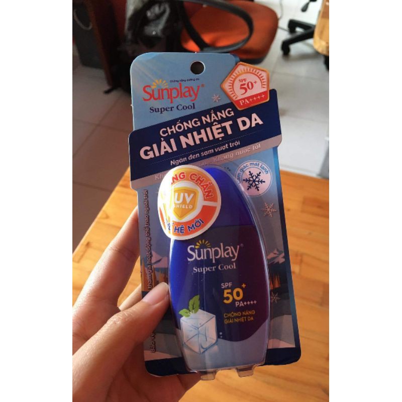 kem chống nắng Sunplay Super Cool SPF 50+ PA ++++
