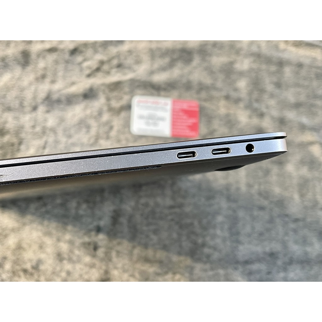 Máy tính MacBook Pro (15-inch, 2016) Quad-core i7 2.6 GHz/ RAM 16GB / SSD 256GB FLH32 | WebRaoVat - webraovat.net.vn