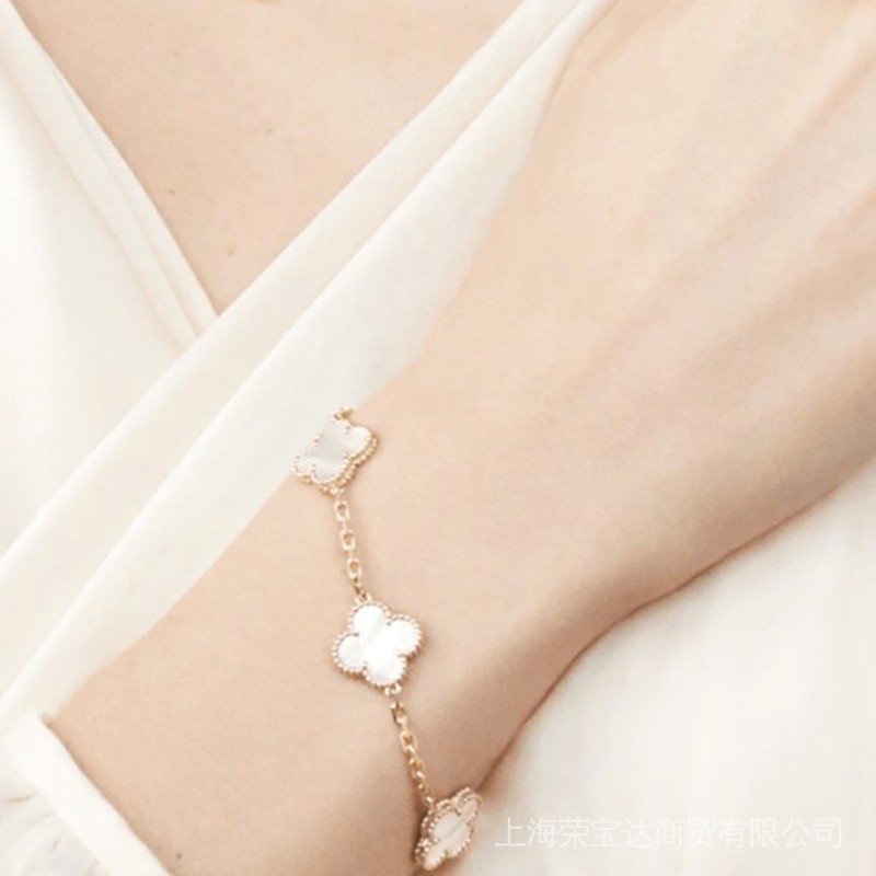 Van Cleef & Arpel bracelet Five-Flower VCA Five-Flower Bracelet red flower black flower white flower various optional new bracelet