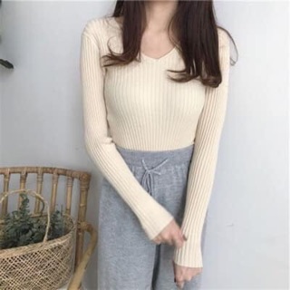 Áo len cổ tim quảng châu