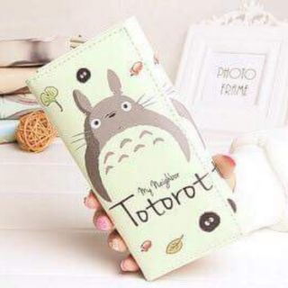 Ví totoro.