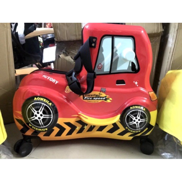 Vali kéo du lịch ô tô kiêm ghế ngồi cho bé Aoweila Còn Ít