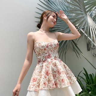 Jubin studio i áo corset hai dây phiên bản hoa