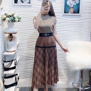 Chân váy xếp ly bbr sọc nâu siêu chất