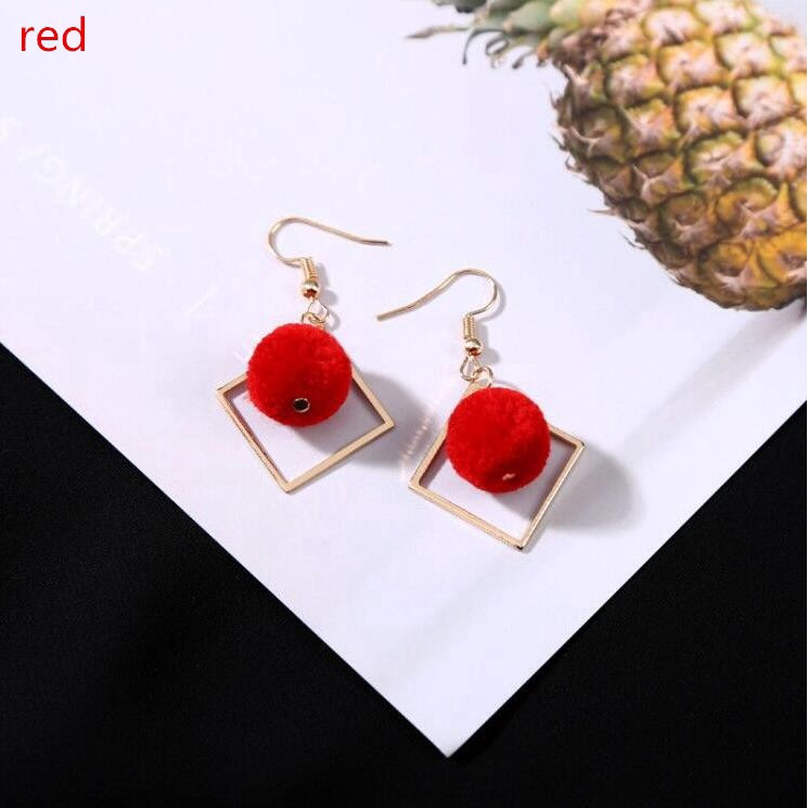 Bông tai móc hình vuông đính bóng lông xinh xắn cho nữ